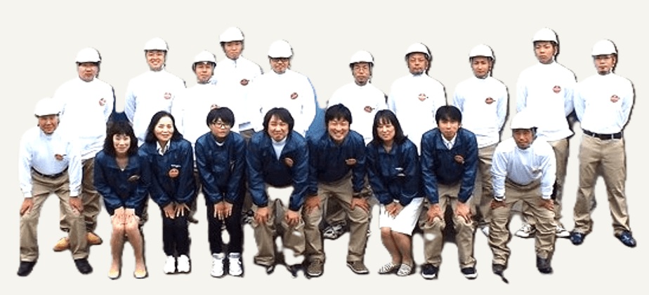 株式会社日建住装工業が運営する塗りチョク社員の集合写真
